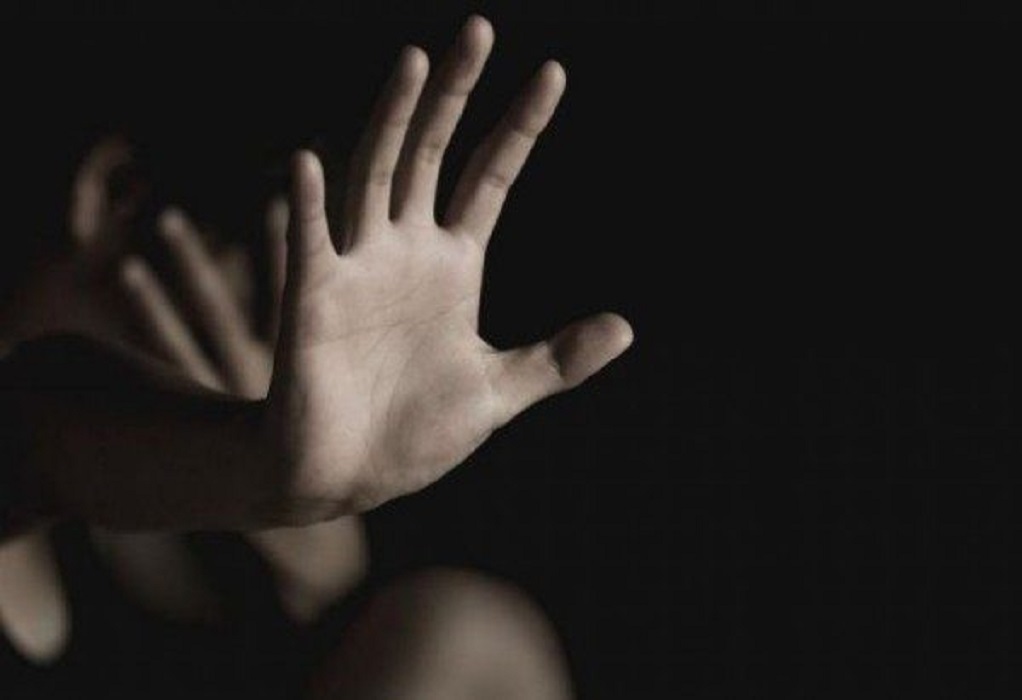 Ηράκλειο: Στη φυλακή ο νονός που κατηγορείται ότι βίασε το βαφτιστήρι του και άλλα δύο κορίτσια