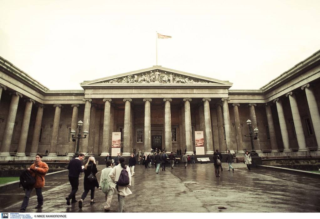 Νέος διευθυντής για το Βρετανικό Μουσείο, μετά το σκάνδαλο με τις κλοπές τεχνουργημάτων
