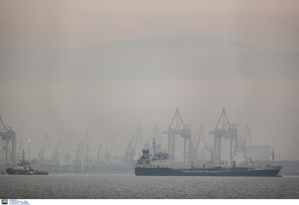 Θεσσαλονίκη:Κράτηση πλοίου στο λιμάνι λόγω ελλείψεων