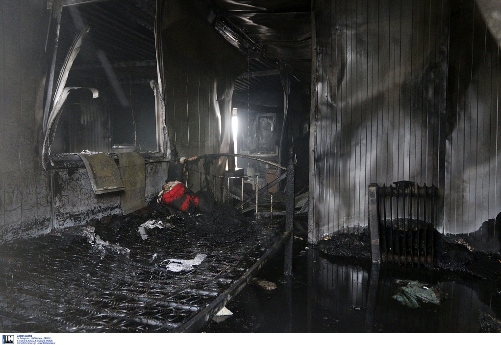 Ένας νεκρός απο φωτιά στο στρατόπεδο «Καποτά» (ΦΩΤΟ)