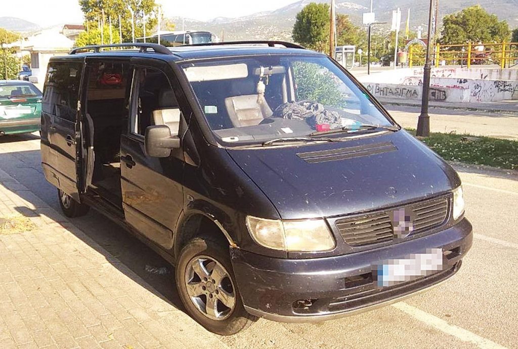 Επεισοδιακή καταδίωξη οχήματος με παράτυπους μετανάστες στη Θεσσαλονίκη
