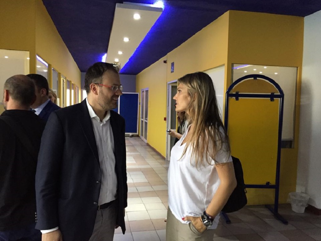 Εύα Καϊλή: Να δώσει πίσω την έδρα του στο ΠΑΣΟΚ ο Θεοχαρόπουλος