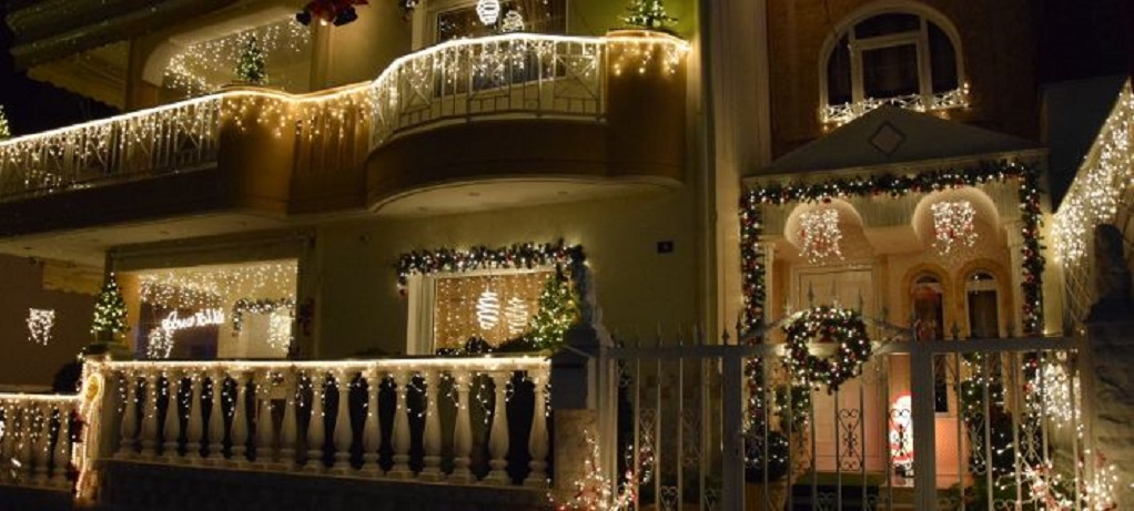 Στην Κοζάνη το σπίτι με τα περισσότερα… χριστουγεννιάτικα λαμπάκια!