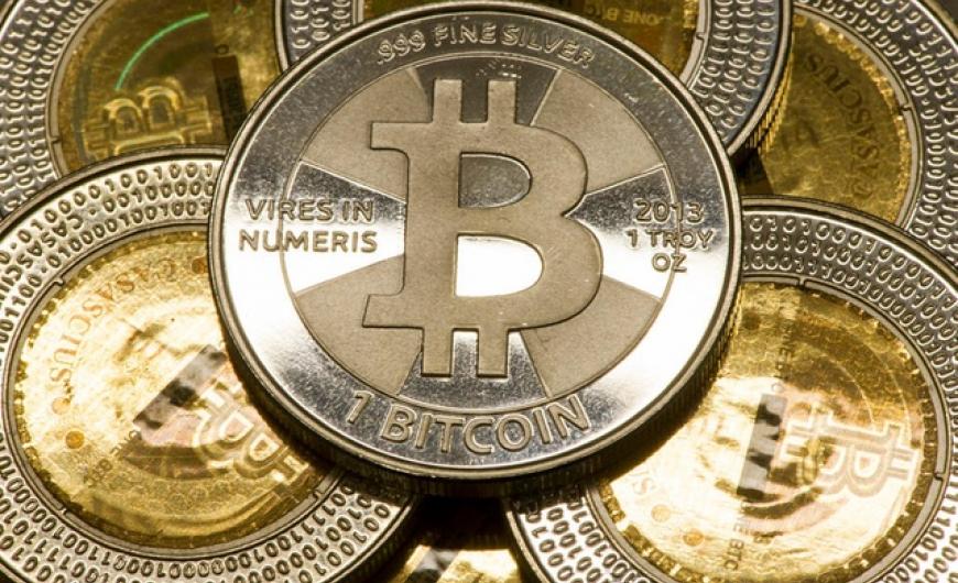 Νέο ρεκόρ για το bitcoin: Ξεπέρασε τα 60.000 δολάρια