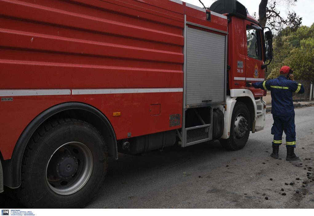 Κινητοποίηση της Πυροσβεστικής για φωτιές σε Ασπρόπυργο και Μέγαρα