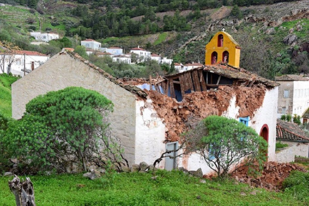 Ύδρα: Κατέρρευσε ναός του 1.700 από την κακοκαιρία (ΦΩΤΟ)