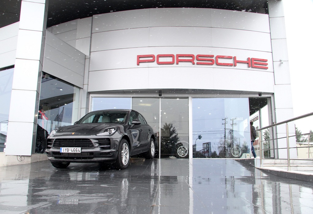 Έλληνας αγόρασε την ακριβότερη Porsche-Πού θα την κυκλοφορήσει