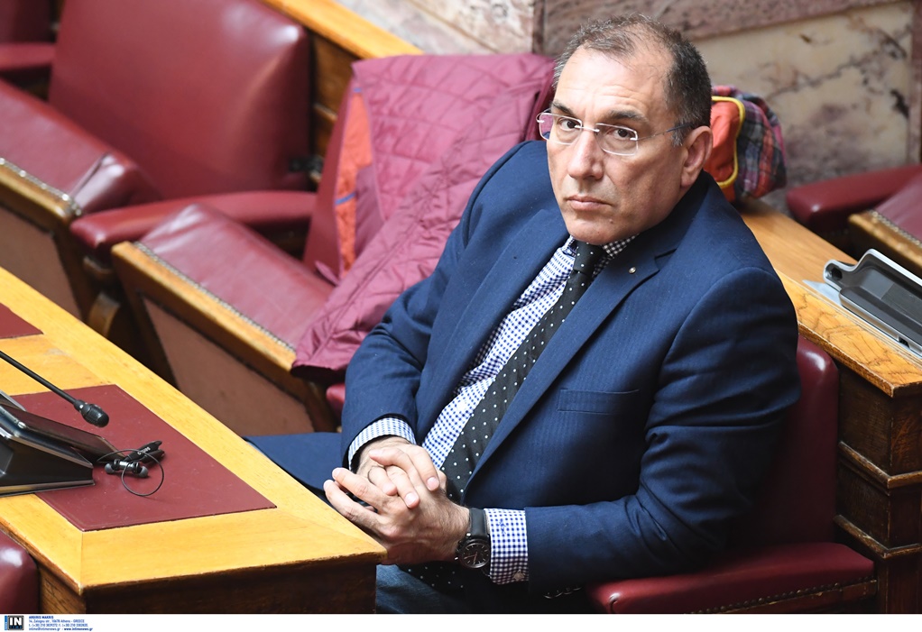 Δ. Καμμένος: Πολιτικά ηλίθιος ο Παπαχριστόπουλος