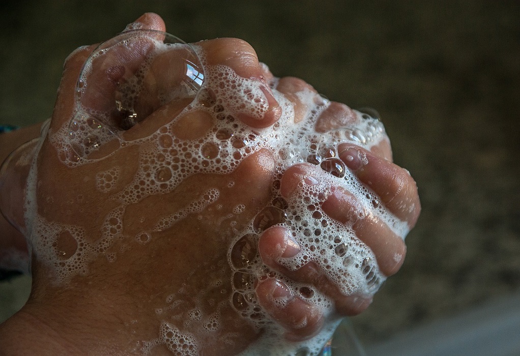 ΕΡΕΥΝΑ: Το 97% των ανθρώπων πλένει λάθος τα χέρια του
