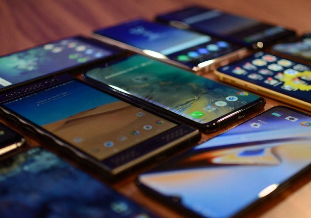 Smartphones: Μείωση 11% στις παραδόσεις στην Ευρώπη το δεύτερο τρίμηνο