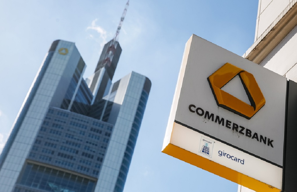 Διαπραγματεύσεις με σκοπό τη συγχώνευση ξεκινούν Deutsche Bank και Commerzbank