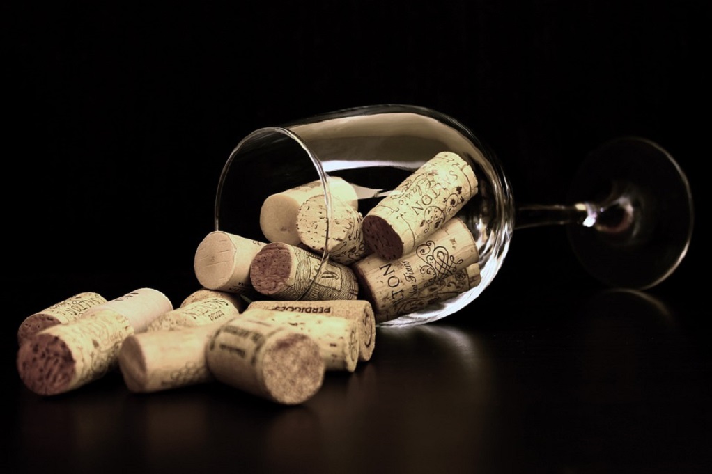 Υπάλληλος σέρβιρε κατά λάθος σπάνιο κρασί αξίας 5.800 δολαρίων σε ανυποψίαστο πελάτη