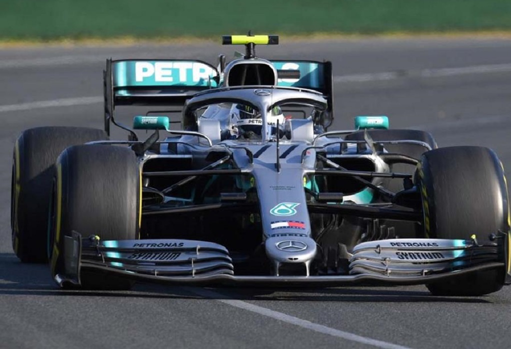 Formula 1: Ο Λιούις Χάμιλτον πήρε την pole position στο Κατάρ