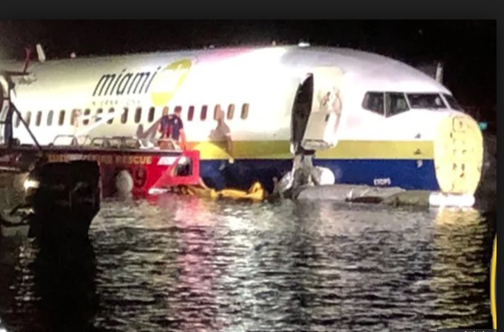 ΗΠΑ: Αεροπλάνο με 136 επιβάτες προσγειώθηκε σε…ποταμό