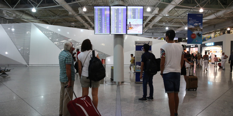 Κορωνοϊός-Κίνα: Μόνο με αρνητικό μοριακό ή rapid τεστ οι ταξιδιώτες στην Ελλάδα