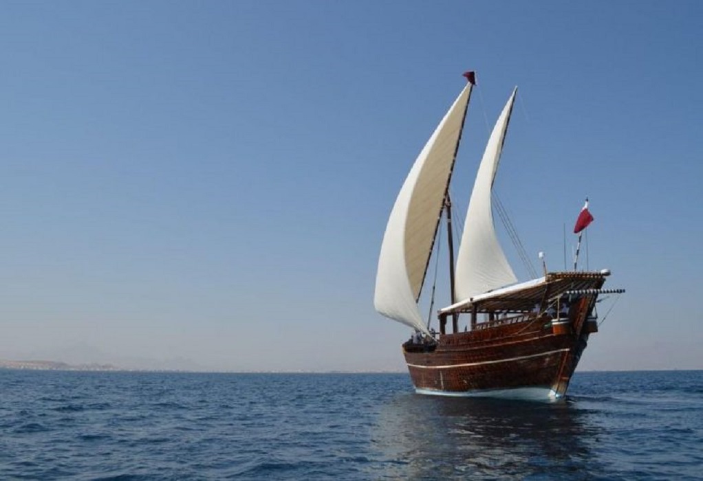 Παραδοσιακό ξύλινο σκάφος– μουσείο του Κατάρ “ρίχνει άγκυρα” στη Θεσσαλονίκη