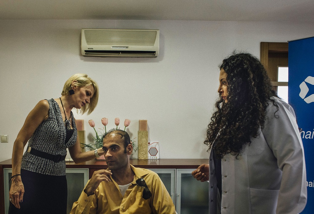Ένα δις δολάρια ετησίως στην Τουρκία, από τον τουρισμό για… μεταμοσχεύσεις μαλλιών