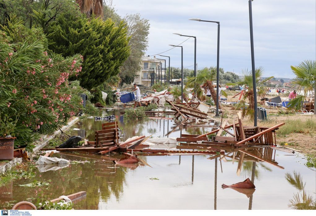 Σοκαριστικές οι εικόνες καταστροφής από τη Χαλκιδική (ΦΩΤΟΡΕΠΟΡΤΑΖ)