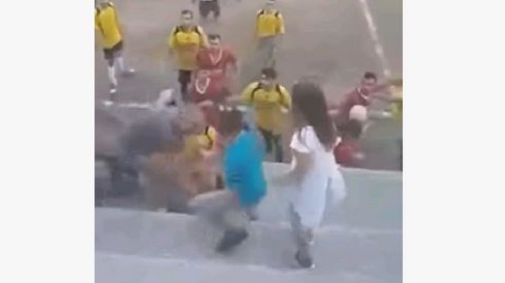 Ξύλο σε φιλικό ποδοσφαιρικό αγώνα στα Τρίκαλα (VIDEO)