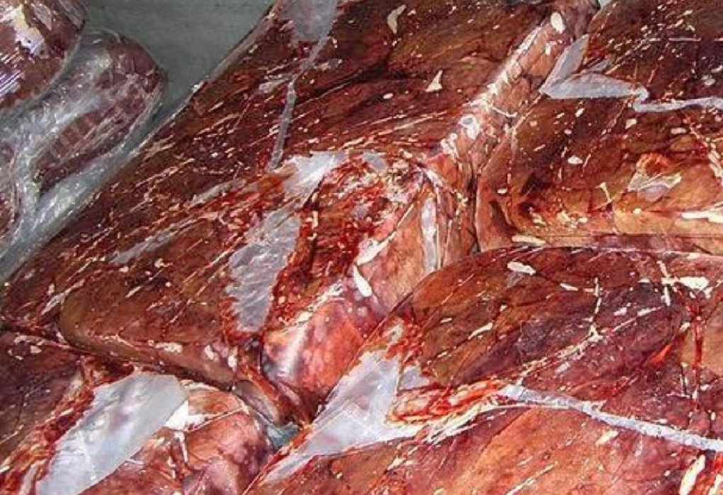 Πειραιάς: Πάνω από 700 κιλά αλλοιωμένα κρέατα σε επιχείρηση