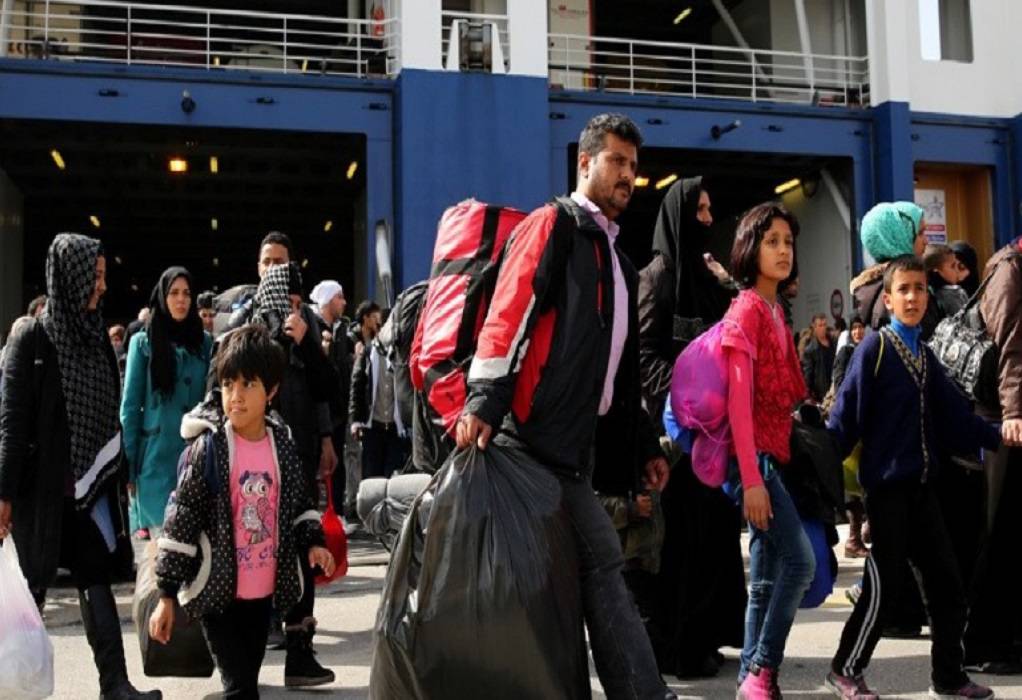 Από Μυτιλήνη, Χίο και Λέρο πρόσφυγες στην ενδοχώρα