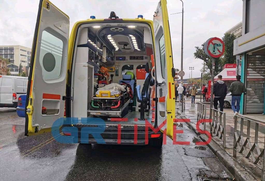 Θεσσαλονίκη: Γυναίκα άνοιξε πυρ σε ζαχαροπλαστείο – Μία τραυματίας σε κρίσιμη κατάσταση
