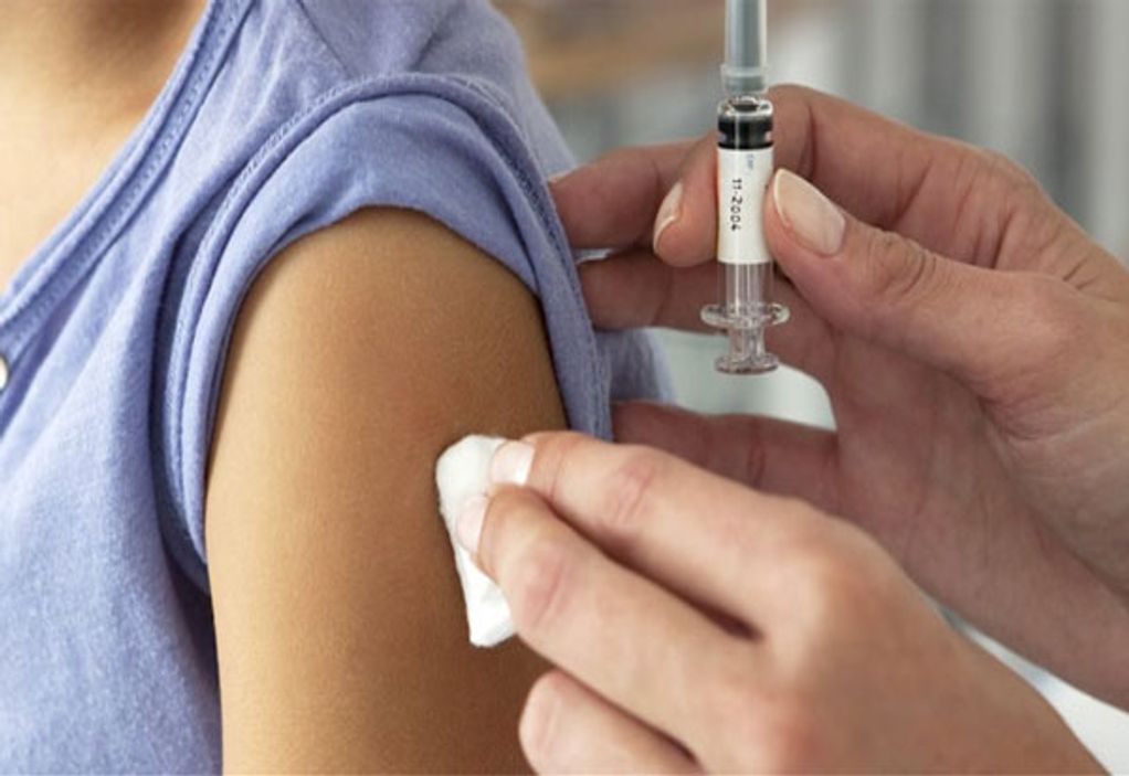 Έρευνα: Το εμβόλιο ιλαράς μειώνει την πιθανότητα σοβαρής λοίμωξης Covid-19