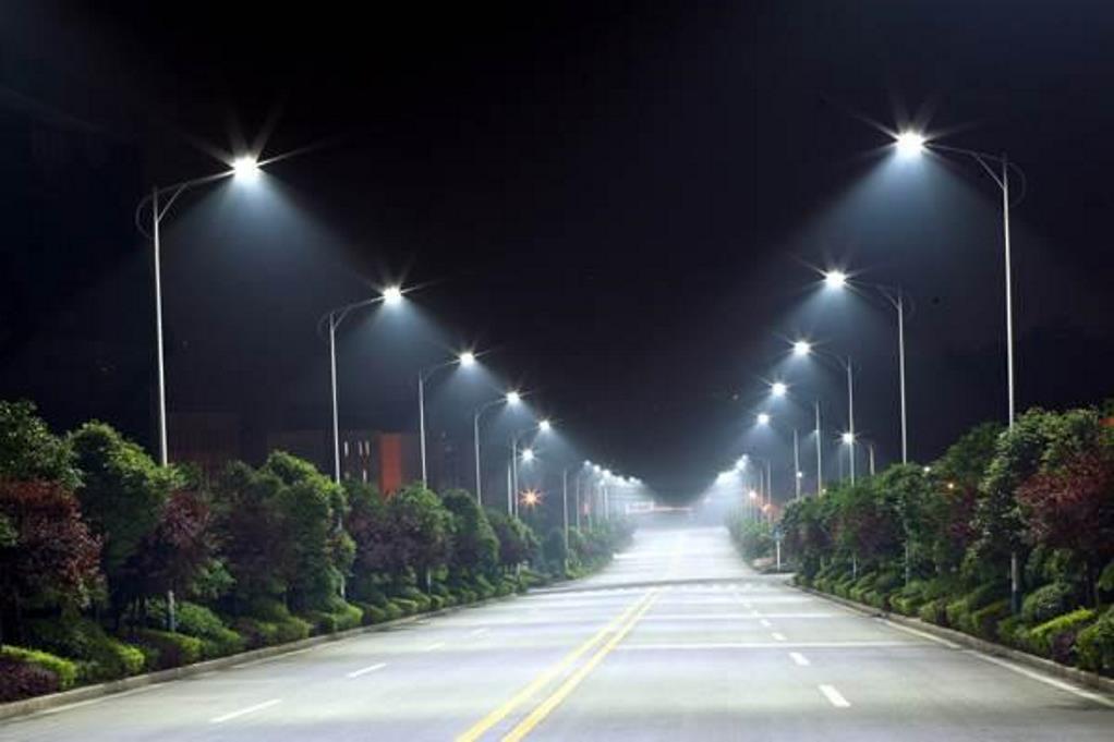 ΠΚΜ: Ρίχνει… φως στους δρόμους