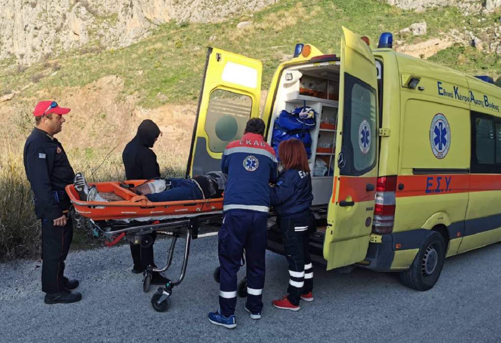 Κόρινθος: Άγρια συμπλοκή μεταξύ αστυνομίας & κακοποιών- 2 τραυματίες