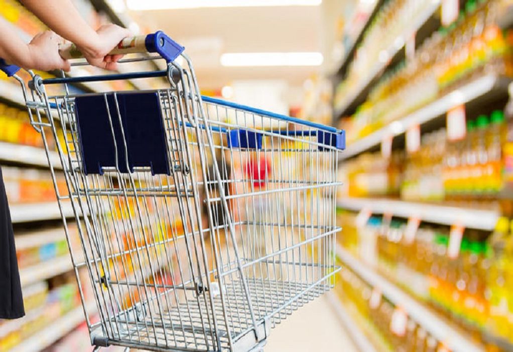 Βρετανία: Άδεια ράφια και ελλείψεις προϊόντων στα σούπερ μάρκετ – Τι συμβαίνει