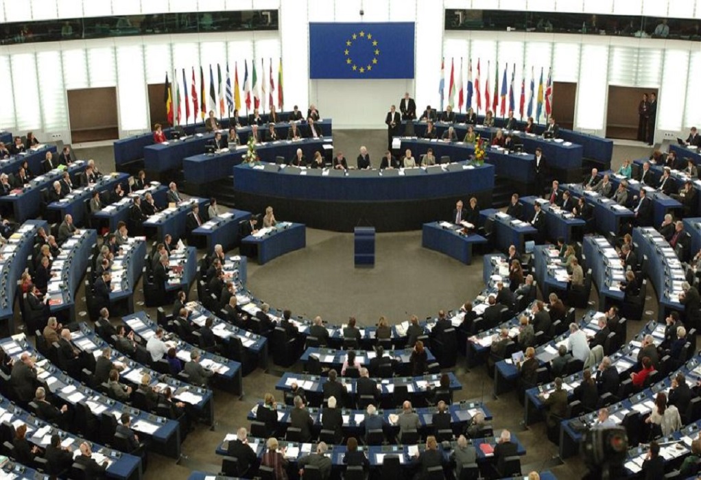 Qatargate: Νέα έφοδος στο Ευρωκοινοβούλιο – «Σφραγίστηκε» γραφείο υποεπιτροπής για τα ανθρώπινα δικαιώματα