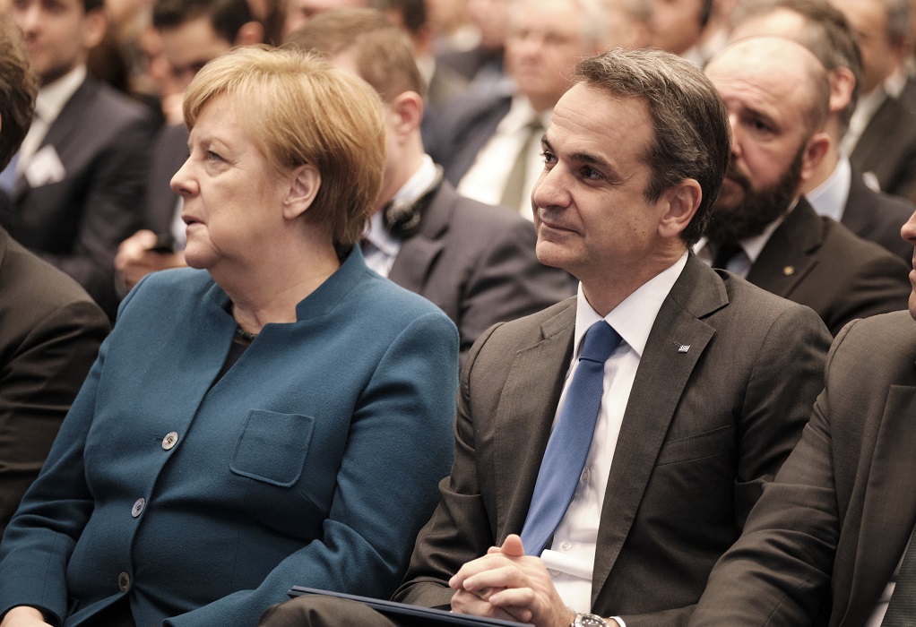 Μέρκελ: Ελλάδα και Γερμανία εμβαθύνουν περισσότερο τις οικονομικές τους σχέσεις