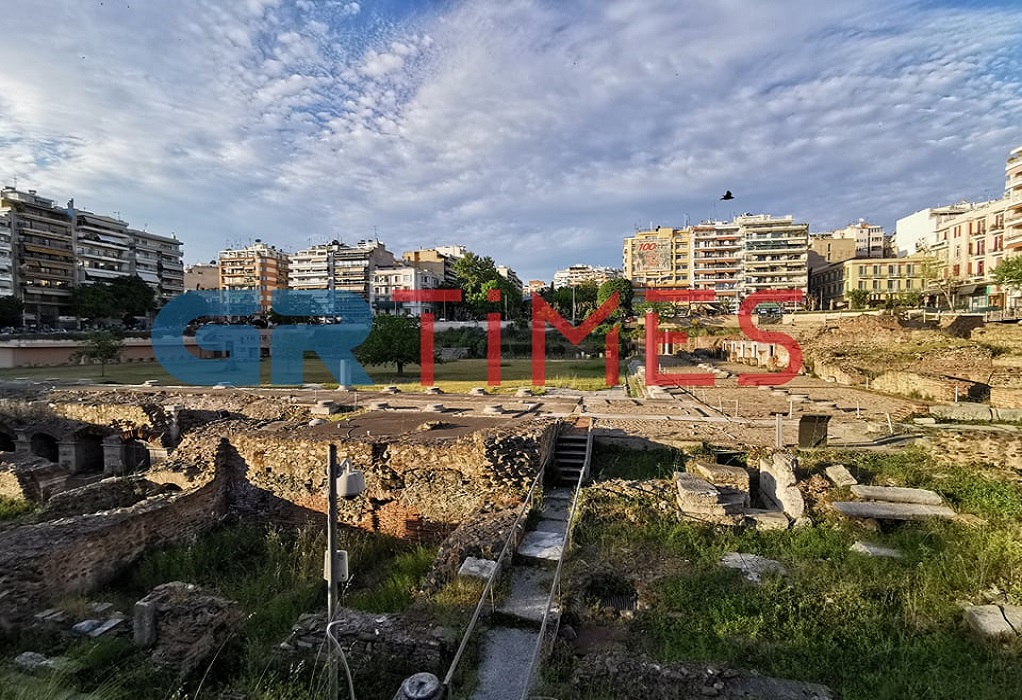 Θεσσαλονίκη: Βουτιά στο κενό για ζευγάρι στην Αρχαία Αγορά από ύψος 4 μέτρων
