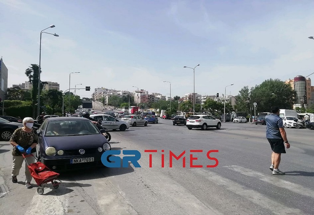 Θεσσαλονίκη: Καραμπόλα τριών οχημάτων στη Βούλγαρη