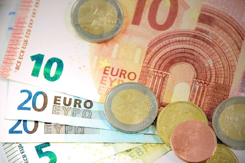 Επίδομα 534 ευρώ: Ξεκινούν από αύριο (1/4) οι δηλώσεις για τις αναστολές Απριλίου