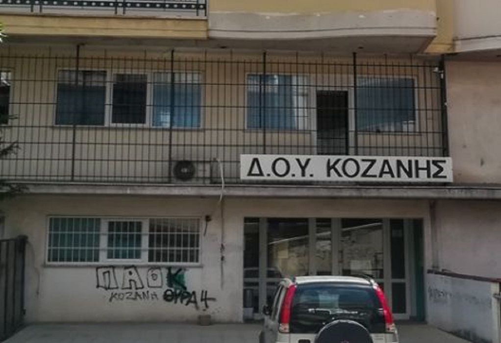 Ψήφισμα καταδίκης από το Δημοτικό Συμβούλιο Θεσσαλονίκης για την επίθεση στη ΔΟΥ Κοζάνης
