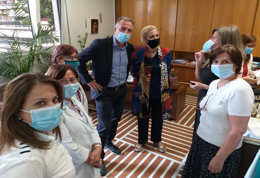 Σ. Καλαφάτης: Επίσκεψη στο Αντικαρκινικό Νοσοκομείο Θεσσαλονίκης “Θεαγένειο”