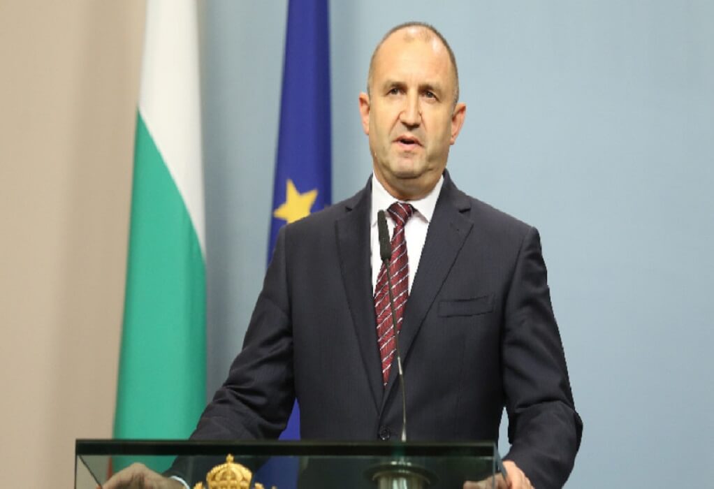 Βουλγαρία-Κορωνοϊός: Σε καραντίνα πρόεδρος και πρωθυπουργός-Ήρθαν σε επαφή με κρούσματα