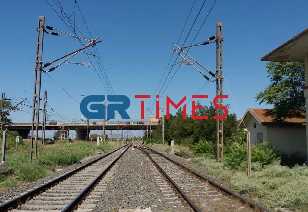 Θεσσαλονίκη: 12 συλλήψεις αλλοδαπών κατά την παρεμπόδιση τρένου