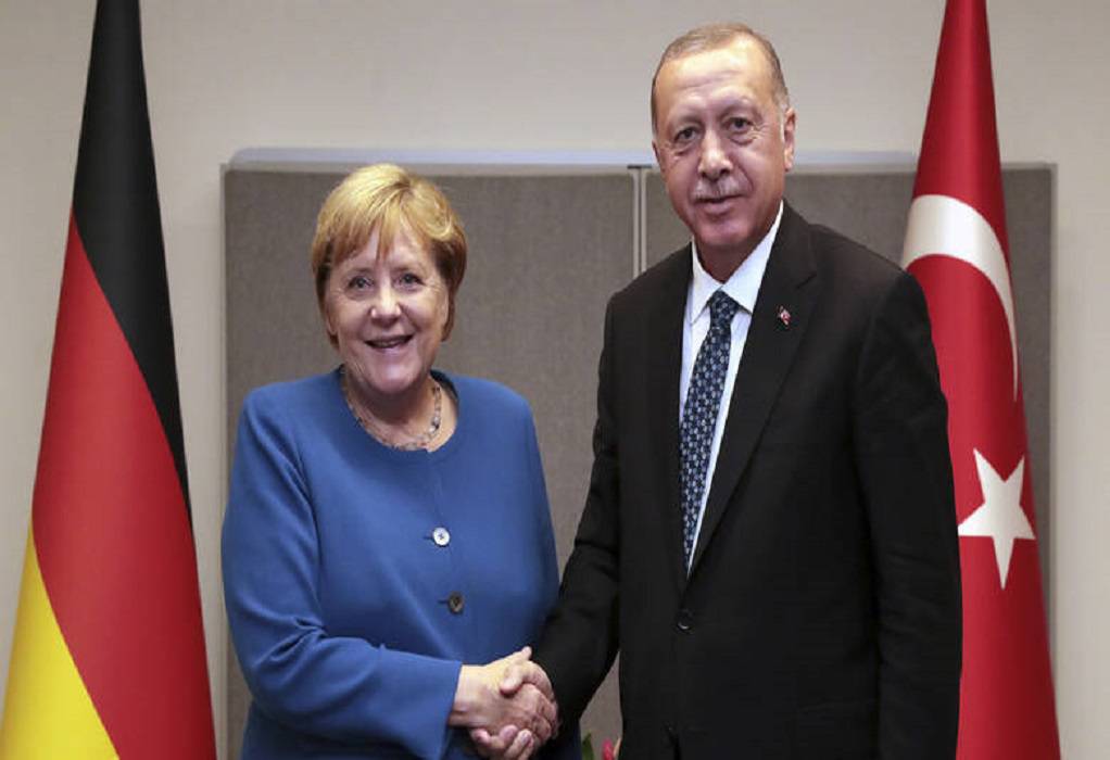 Τελευταία “επίσημη” της Μέρκελ στην Τουρκία – Συνάντηση με Ερντογάν