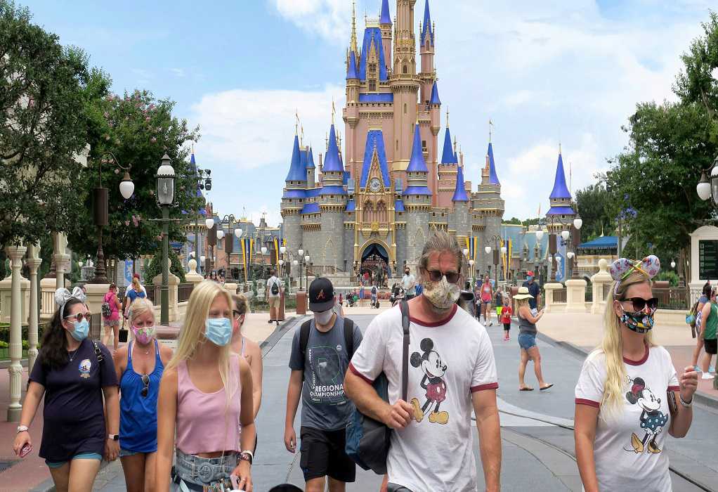 Η Walt Disney απολύει 28.000 εργαζομένους λόγω Covid