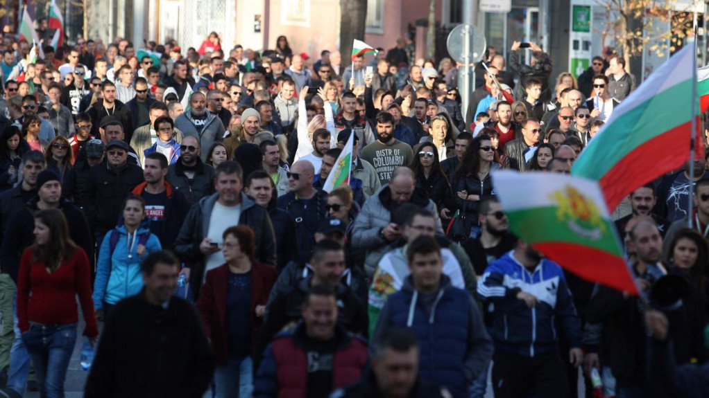 Μεγάλη διαδήλωση κατά της κυβέρνησης με συμπλοκές στη Βουλγαρία (VIDEO)