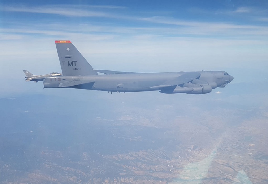 «Πληρωμένη» απάντηση ΥΠΕΘΑ στους τουρκικούς ισχυρισμούς για το Β-52 στο FIR Αθηνών (VIDEO)