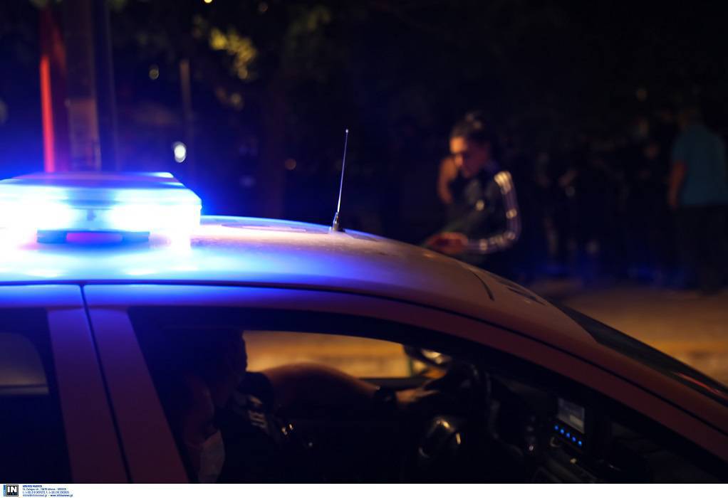 Θεσσαλονίκη: Προσπάθησε να αποφύγει έρευνα ο 40χρονος που βρέθηκε στο κενό – Τί εντοπίστηκε στο σπίτι του