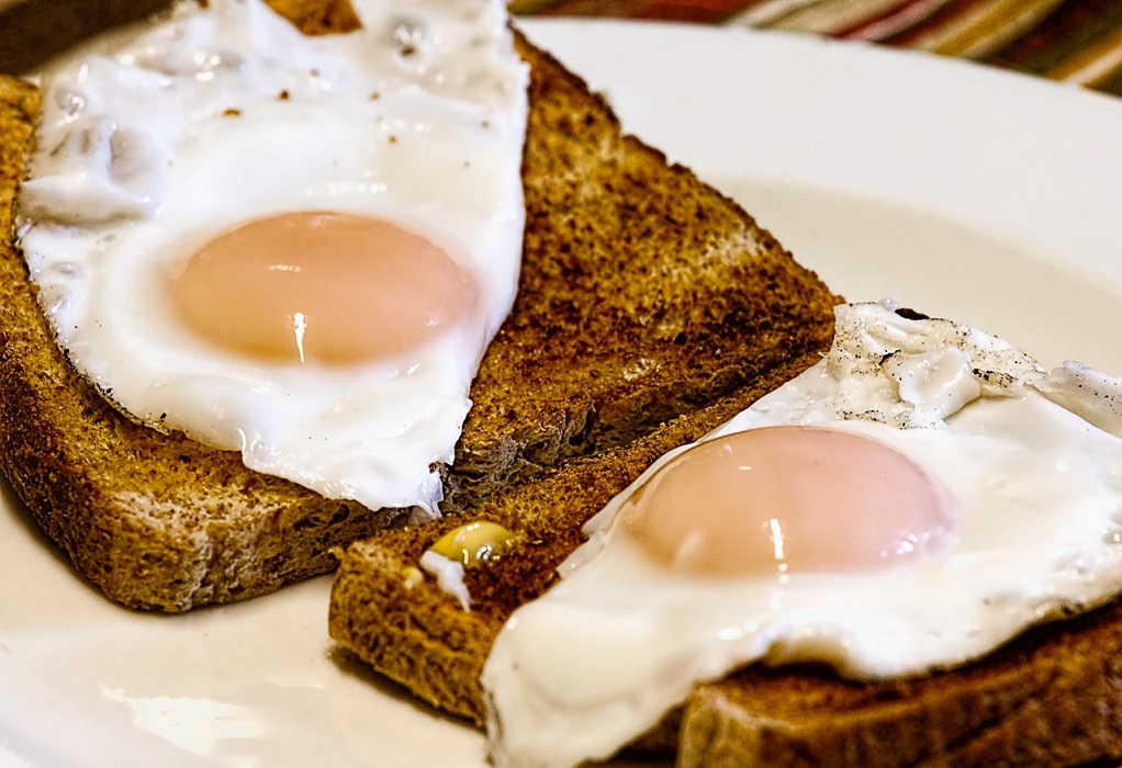 Αυγά: Διατροφικά οφέλη και μύθοι
