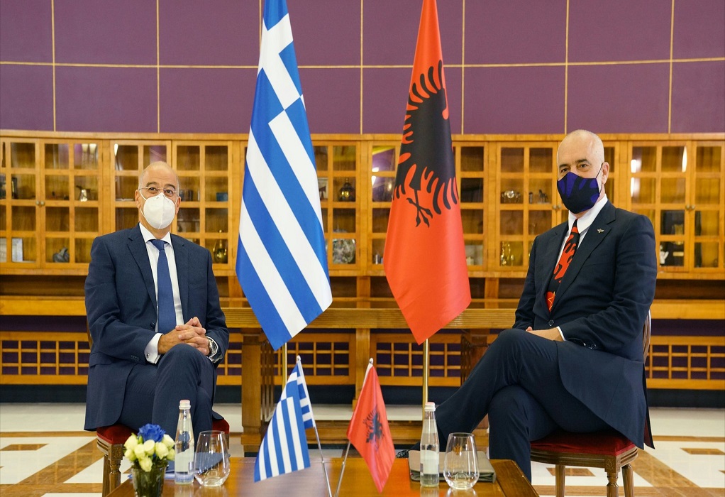 Ελλάδα – Αλβανία πηγαίνουν στη Χάγη για τις θαλάσσιες ζώνες