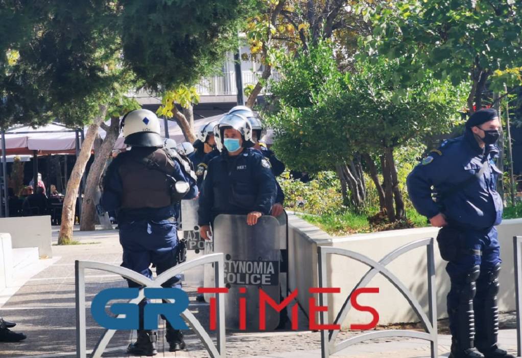 Θεσσαλονίκη: Προσαγωγές και μηνύσεις για απόπειρα παρέλασης