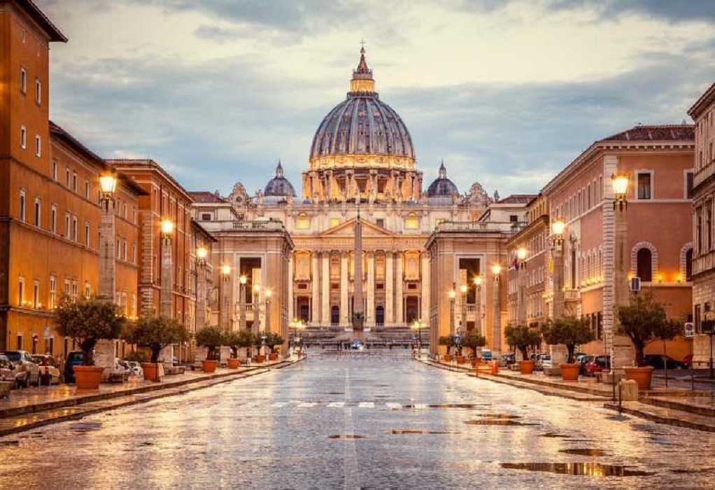 Αντιπροσωπεία του Βατικανού θα επισκεφθεί αύριο, Παρασκευή τον Αρχιεπίσκοπο Αθηνών