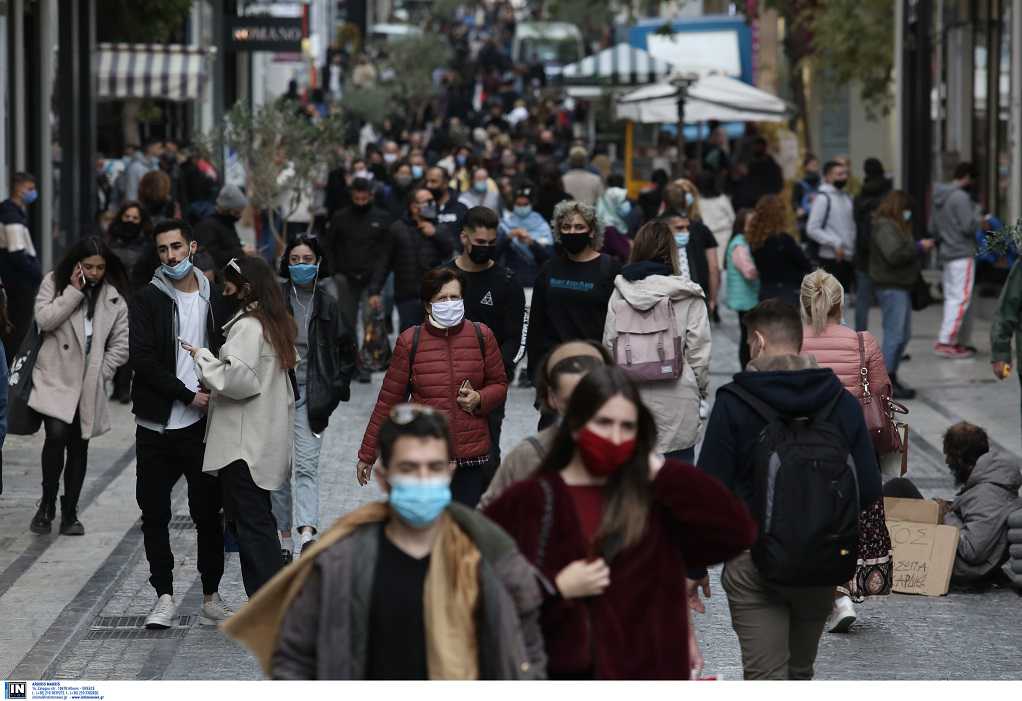 Βατόπουλος: Φοράμε μάσκα και «τη μυτούλα μέσα»