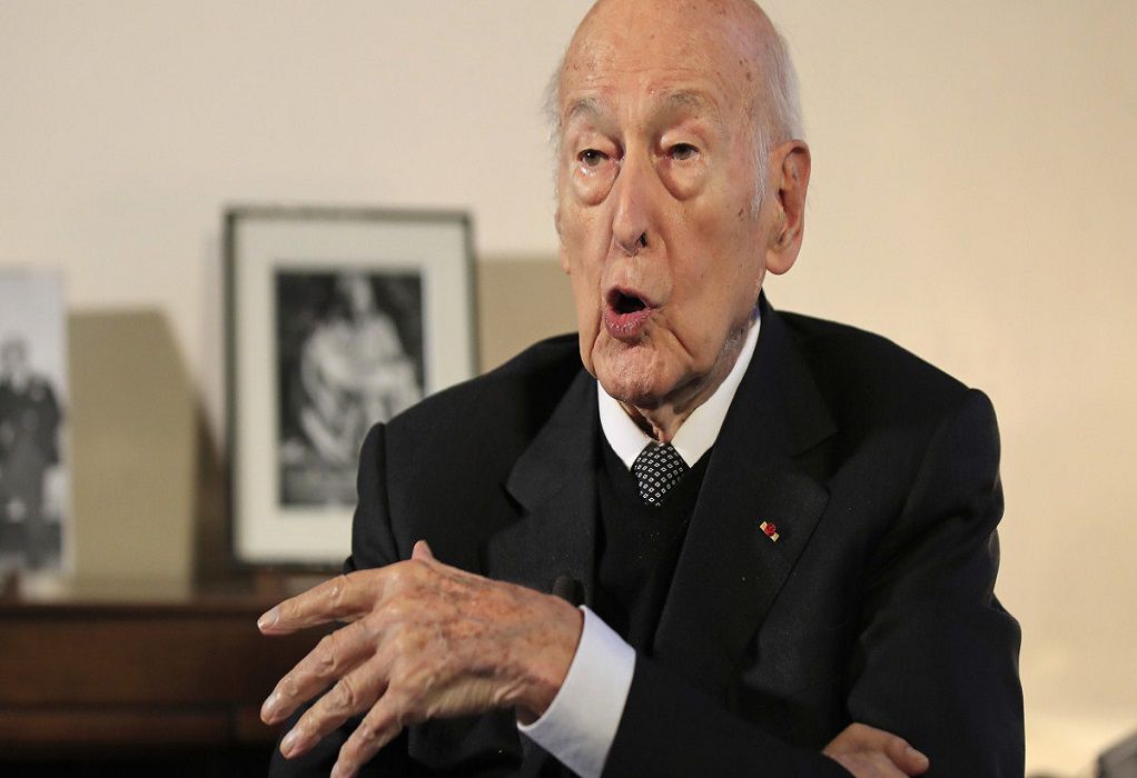 Γαλλία: “Έφυγε” από τη ζωή ο πρώην πρόεδρος Ζισκάρ Ντ’ Εστέν